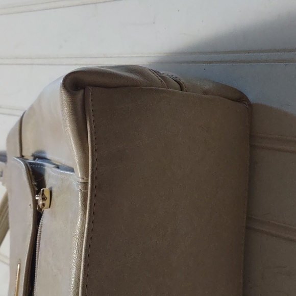 Collection Beige Shoulder Bag - Picture 4 of 13